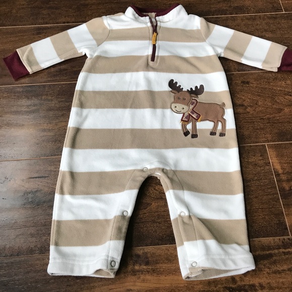 Other - Boys 6-9 mos fleece outfit